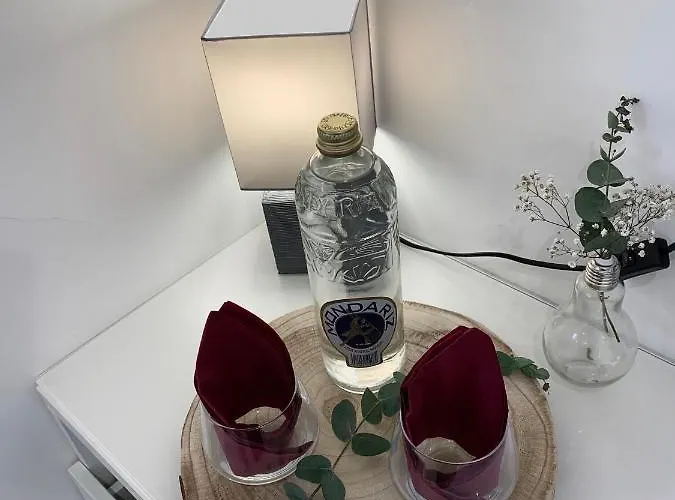 Con Piscina En El Centro De Sanxenxo